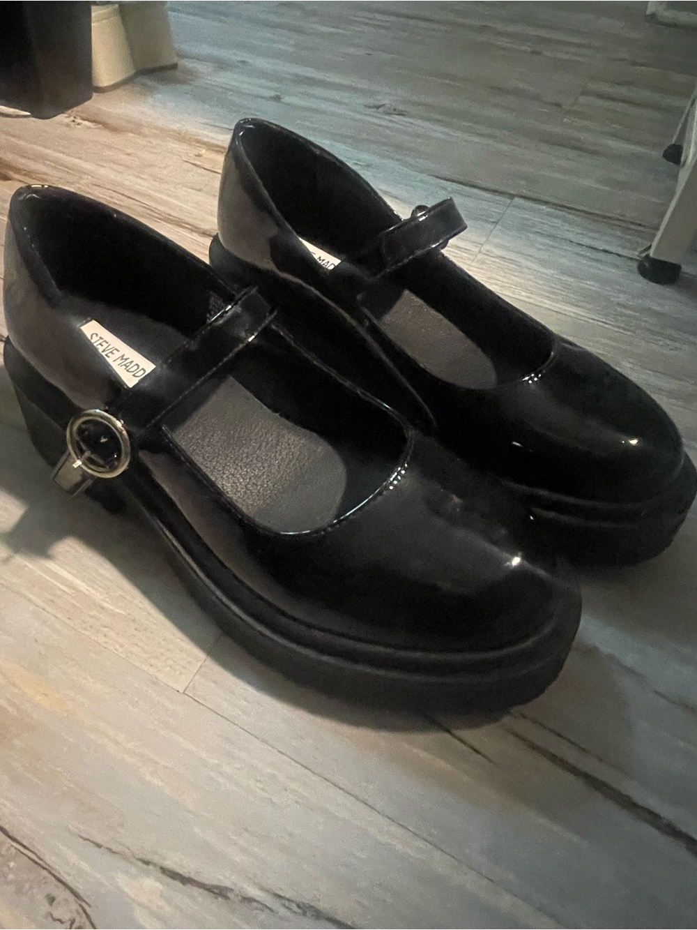 Steve Madden Black Patent Platform Mary Jane Pumps